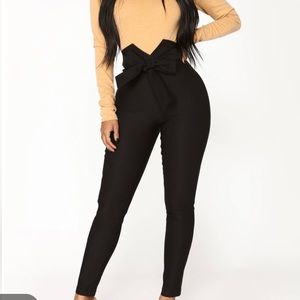 FASHION NOVA- knot your girl pants- black